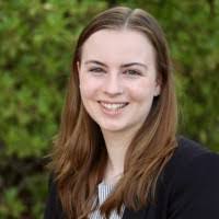 Julie Hartnett's Instagram, Twitter & Facebook