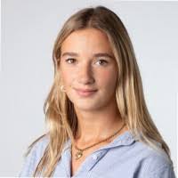 Elise Pfeiffer's Instagram, Twitter & Facebook