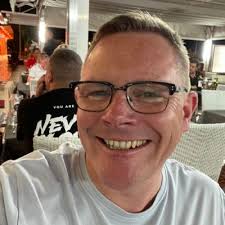 Stuart Donnelly (@StuartDonnelly)