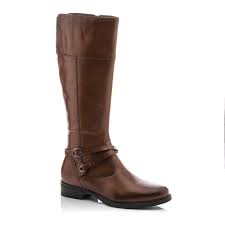 La bonne pointure, magasin de chaussure en ligne, vous propose cette simples, chics, pas chères et confortables, les sandales femme en cuir marron jordana 2891 ! Bottes Femme Marron Bottes Besson Chaussures