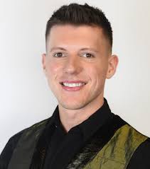 Jordan Mccormick's Instagram, Twitter & Facebook