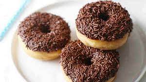 Gambar kartun kue donat, hd png download is a hd free transparent png image, which is classified into null. Resep Donat Topping Meses Dan Begini Membuatnya Harapan Rakyat Online