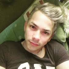 Randy Adrian (@AdrianoRandy)