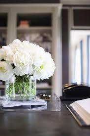 Pin By Julie Allen On Kitchen Flower Arrangements White Flowers Floral Arrangements