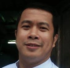 Rolando Matta's Instagram, Twitter & Facebook