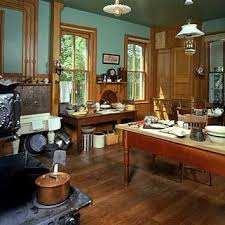 Pin By Craftsman Junky On Victorian Victorian Kitchen Victorian Homes Victorian Style Homes