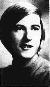 BDETESmS ROBERT J. SMTH, ItyoiiVe shidconacao wecan helpgetit started  Meskill Budget Proposes Boost in State Sales Tax