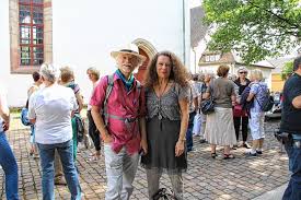 He has been a member of parliament from oslo since 1993. Schopfheim Gegen Den Strom Spaziert Schopfheim Verlagshaus Jaumann