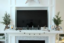 Looking for the best fireplace mantel ideas? 23 Best Winter Mantel Decor Ideas