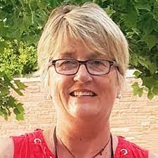 Millie Langley's Instagram, Twitter & Facebook