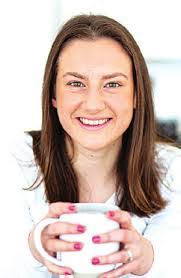 Melissa Jaycox's Instagram, Twitter & Facebook