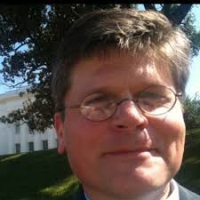 Alexis Barton (@ABarton_Star)