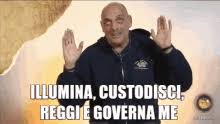 Paolo brosio ha raccontato in un'intervista a libero il suo percorso verso la spiritualità, specificando di non essere stato sempre sulla retta via. Paolo Brosio Sobbing Gif Paolobrosio Sobbing Discover Share Gifs
