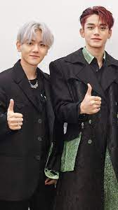Lucas và baekhyun khi tham gia nhóm nhạc superm. Baekhyun Lucas Baeksxuxi Twitter