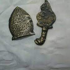 Lalu anda olesi seluruh pusaka semar mesem dengan minyak yang telah anda siapkan tadi. Keris Pusaka Semar Penglaris Dan Pengasihan Ampuh Shopee Indonesia