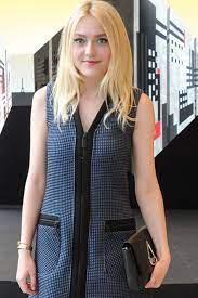 #dakota fanning #dakota fanning icons #sara howard icons #the alienist #the alienist icons #icons #girl #actress. Dakota Fanning Das Mysterium Fehlt Gala De
