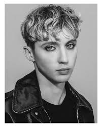 We're glad to have teamed up with the great artist @jacobcollier to produce  the music video of his song « WITNESS ME » ft @shawnmendes @stormzy  @kirkfranklin Director: @matthewjpalmer Production: @leftproductions Label:  @