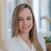 Ann Mcnee's Instagram, Twitter & Facebook