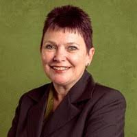 Jeri Randall's Instagram, Twitter & Facebook