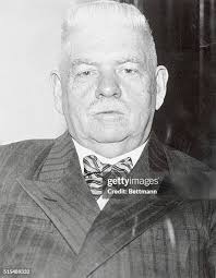 417 Elect Alderman Photos & High Res Pictures