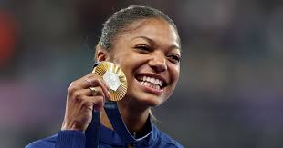 Gabby Thomas revela ter sido perseguida por um grupo de homens: "Agressivos  e hostis" : r/olympics
