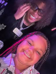 Is Indy a dog whisper to! #Indybugg1 #puppy