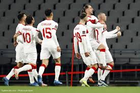 Avec cette victoire, la suisse devrait accéder aux huitièmes de finale de cet euro et y affronter la belgique. Suisse Turquie Compos Officielles Chaine Et Heure Du Match