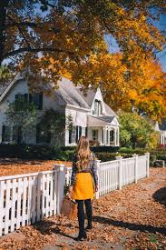 Pin By Coschi On Autumn In The Village Vermont Fall Gal Meets Glam Fall Woodstock Vermont