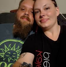 Who can haul junk in Crane, Missouri?