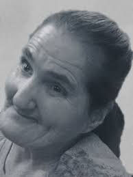 Diane Buczek's Instagram, Twitter & Facebook