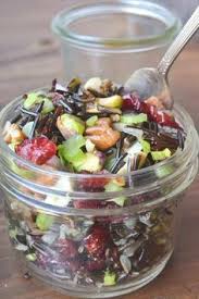 15 Salades Epatantes Avec Des Noix Salade De Riz Recette De Salade Composee Idee Salade