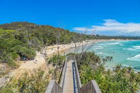 Cape byron is the easternmost point on the australian mainland. Reasons To Visit Byron Bay The Quintessential Australian Boho Chic Beach Town
