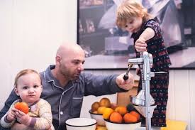 Donato de santis, el jurado más divertido y compinche de masterchef, hace 20 años que vive con marcela paglayan. Noticias Sobre German Martitegui Con Covid 19 Diario Democracia