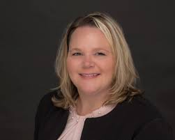 It's Friday and today we are celebrating the Grizzlies! Thank you to the  spectacular staff at Lewis and Clark Elementary! Principal