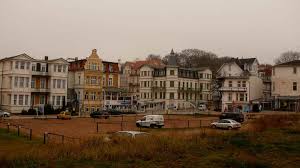 Die seeheilbäder beeindrucken mit großer vergangenheit, charme und herzlichkeit. Usedom 2009 Spaziergang Uber Die Strandpromenade Nach Ahlbeck Und Bansin Elke Und Joachims Reiseseiten