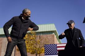 Barack obama shares his favorite books, tv shows and movies of 2020. Barack Obama Joins Joe Biden At Detroit Campaign Event