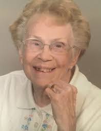 Elsie Joyce's Instagram, Twitter & Facebook