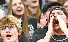 Alexis Reis's Instagram, Twitter & Facebook