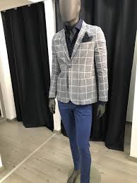 0207 792 9044 out of hours. Lo Spezzato Notting Hill 2019 Per Una Reds Abbigliamento Uomo Donna Bambini E Cerimonia Caltanissetta Facebook