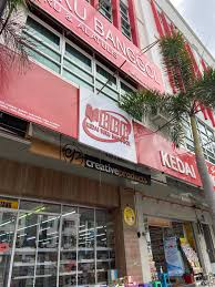 Kedai buku is the result of cooperation between penebar swadaya, puspa swara, and tiara aksa. Kedai Buku Banggol Kuala Terengganu Terengganu The Bookworm Di Bandar Kuala Terengganu Trace Felda Terengganu Has Been Welcoming Booking Com Guests Since 5 Jul 2020 Saulosen