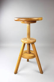 Vintage Industriestuhl Drehstuhl Drehhocker Hocker Holz Etsy Vintage Decor Stool