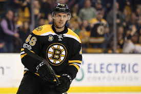 David krejčí is a czech professional ice hockey centre and alternate captain for the boston bruins of the national hockey league. Boston Bruins David Krejci Delivers Vintage Clutch Performance