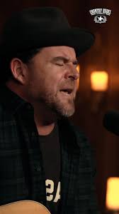 David Nail released "Red Light" in 2009 off his album "I'm About to Come  Alive." Watch him perform it over 10 years after its release!