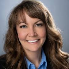 Tracy Shively's Instagram, Twitter & Facebook