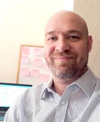 Profesor Jones Nicholas