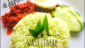 Nasi lemak dan sambal ikan bilis, makanan popular orang malaysia. Resepi Nasi Lemak Pandan Hijau Sambal Power Mudah Dan Sedap Youtube
