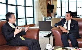 Soalan lazim perkhidmatan imigresen pasca perintah kawalan pergerakan faqs immigration services of post movement control order. Ambassador Oka Made A Courtesy Call On Datuk Mohd Khairul Adib Director General Of Public Service Department Jpa Embassy Of Japan In Malaysia