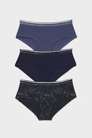 Ein brazilian slip zeigt verhältnismäßig viel haut und sollte daher bei der wäsche sorgfältig behandelt werden. Damen Slips Unterwasche Gunstig Kaufen C A Online Shop