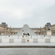 Des informations pratiques pour organiser votre voyage et votre séjour à paris : Paris Coronavirus Lockdown Turns Magnet City Into A Ghost Town The New York Times