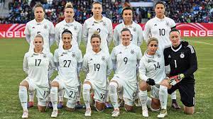 Die mannschaft von bundestrainerin neid, die nachwuchskräften eine chance gibt, spielt 3:3. Olympiasiegerinnen Beim Shebelieves Cup Live Auf Sport1 Dfb Deutscher Fussball Bund E V